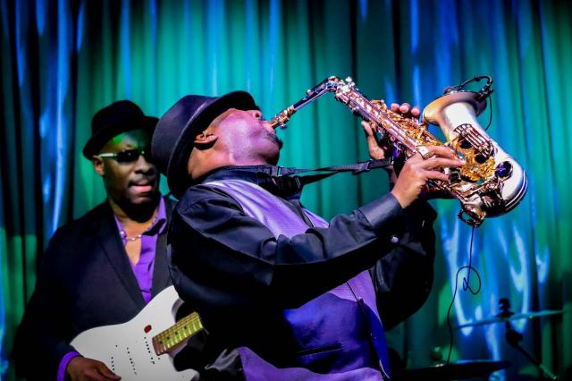 Jazz-, Gospel-Bands, Tänzer, DJ für Konzerte, Hochzeiten, usw... - Musik - Lausanne