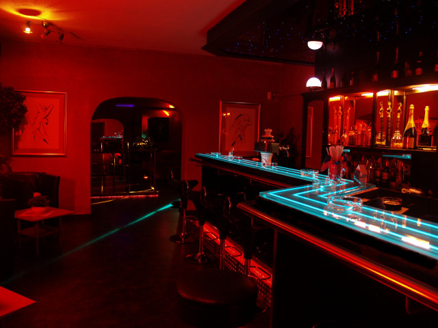 Nachtclub in Gummersbach sucht! - Stellenmarkt - Gummersbach