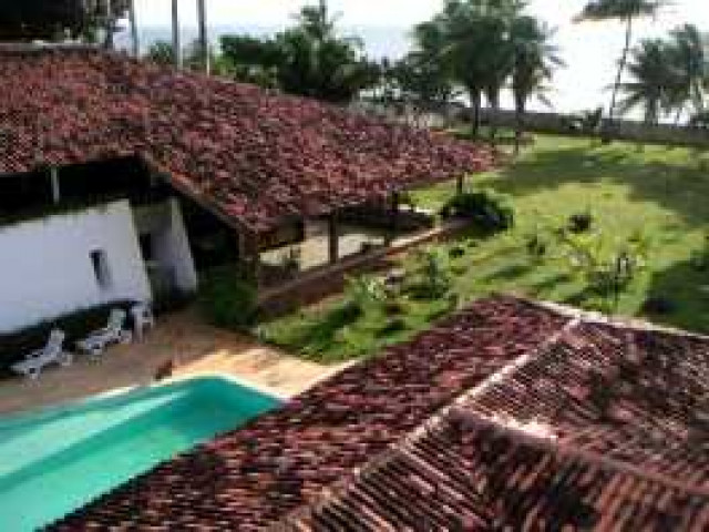 Villa mit Pool günstig abzugeben - Immobilien - 